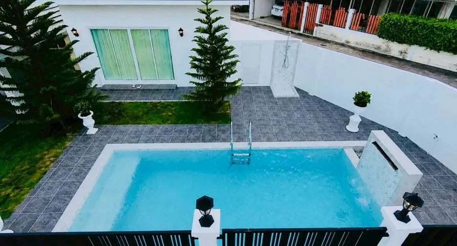 For sale 4 ベッドルーム villa in East Pattaya, Pattaya