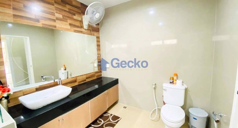À vendre 3 chambres maison à Huay Yai, Pattaya