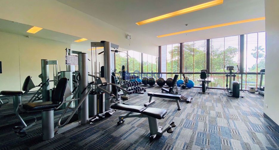 For rent 2 bedrooms condo in North Pattaya, Pattaya