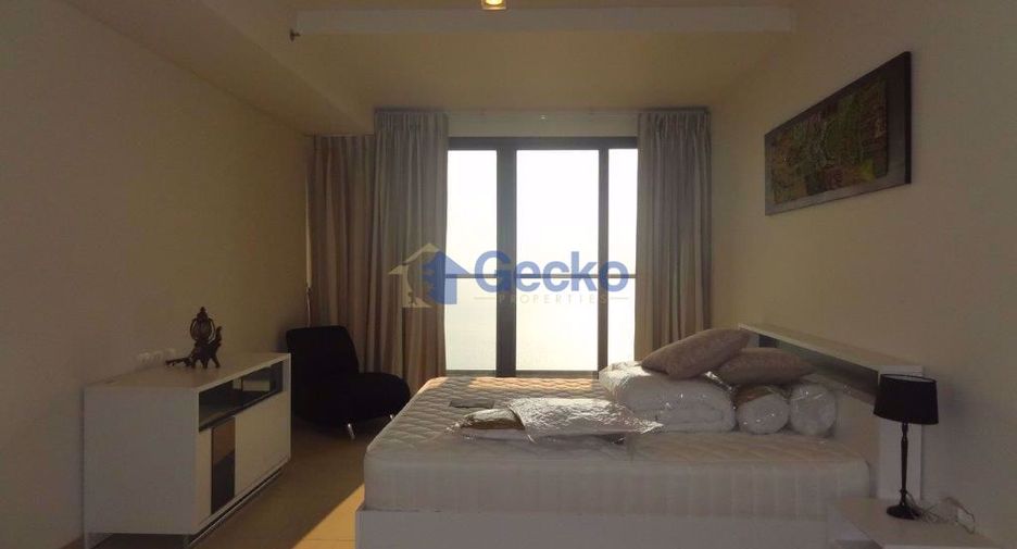 For rent 2 bedrooms condo in North Pattaya, Pattaya