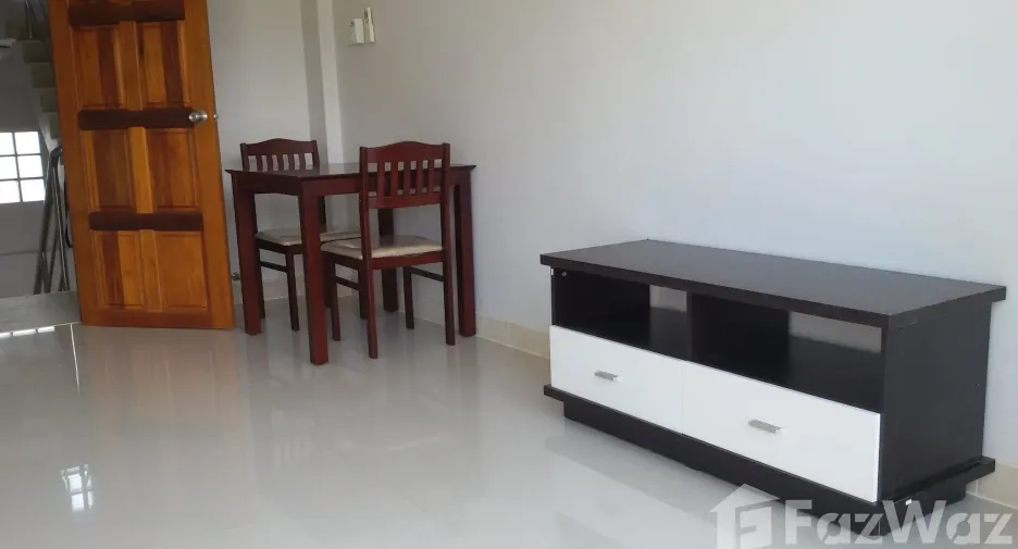 出售 8 卧室 商业空间 在 Phuket Town, 普吉