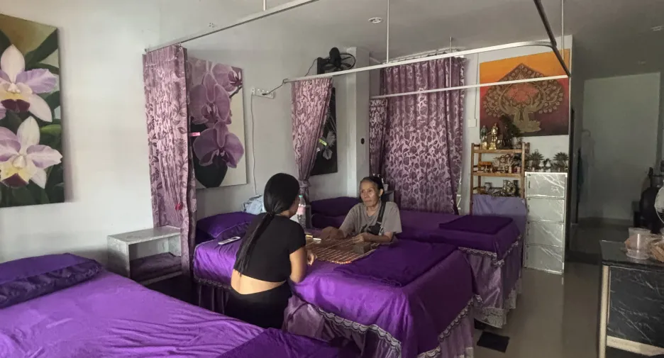 出售 8 卧室 商业空间 在 Phuket Town, 普吉