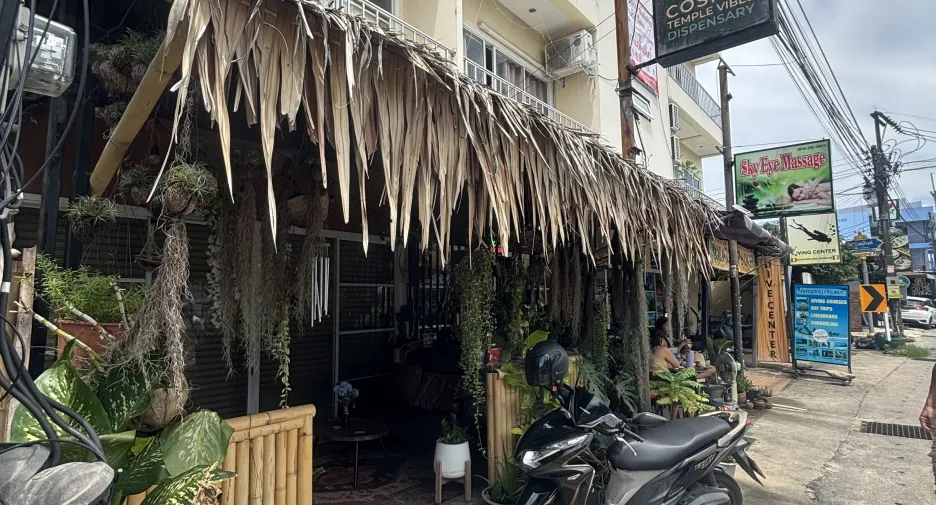 出售 8 卧室 商业空间 在 Phuket Town, 普吉