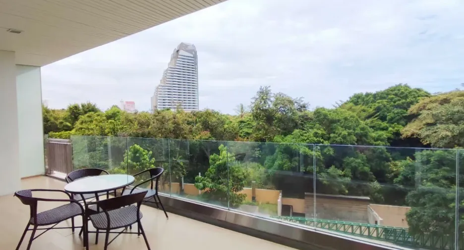 For sale 2 bedrooms condo in North Pattaya, Pattaya