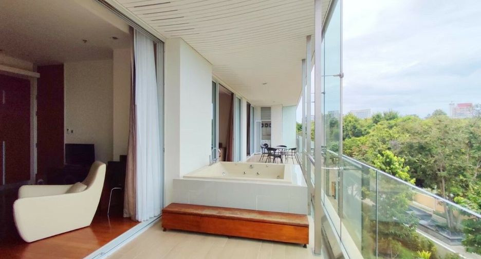 For sale 2 bedrooms condo in North Pattaya, Pattaya