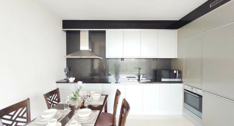 For sale 2 bedrooms condo in North Pattaya, Pattaya