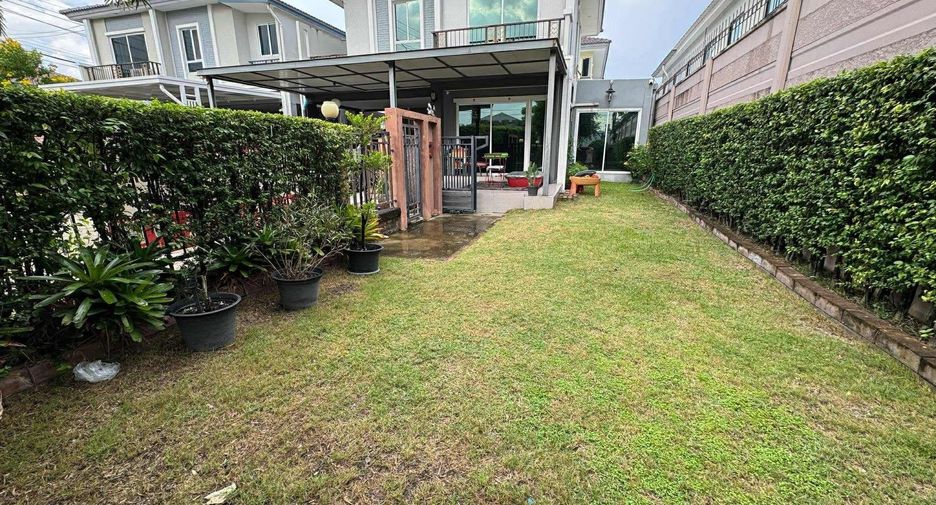 For rent 3 bedrooms house in Suan Luang, Bangkok