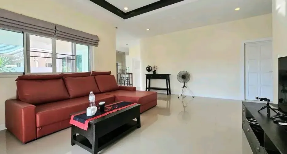 出售 和 出租 3 卧室 独立屋 在 华欣, 班武里府
