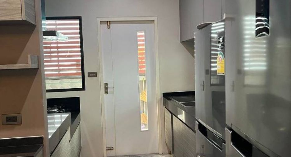Продажа 4 спальни дом в Саи Маи, Бангкок