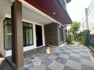 For sale 4 bedrooms house in Sai Mai, Bangkok