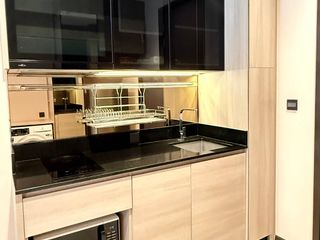 For sale 1 bed condo in Huai Khwang, Bangkok