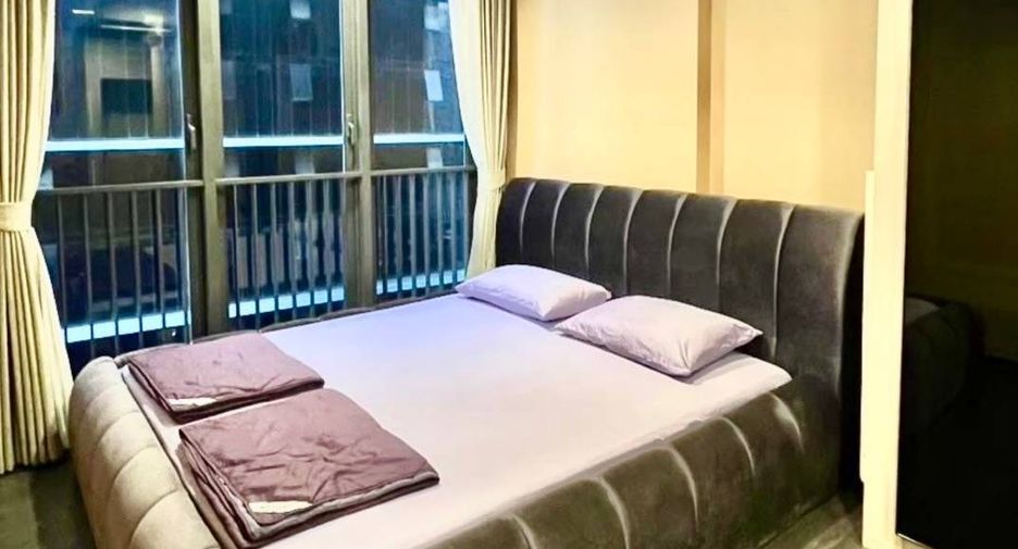 Condo en alquiler y en venta de 1 habitaciones en Huai Khwang, Bangkok