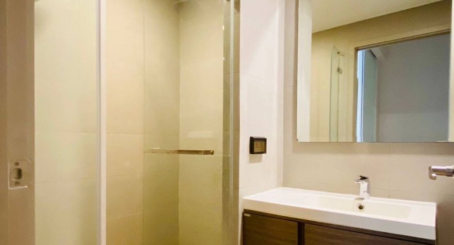 For sale 3 bedrooms condo in Bang Na, Bangkok