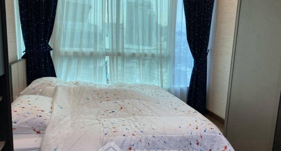 For rent 2 bedrooms condo in Ratchathewi, Bangkok