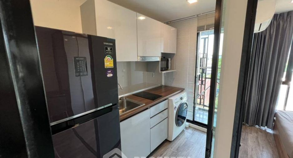 À vendre 1 chambre condo à Chatuchak, Bangkok