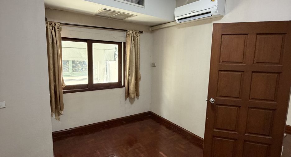 Condo en alquiler de 2 habitaciones en Samphanthawong, Bangkok