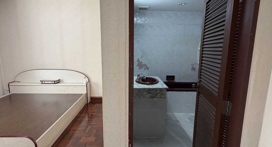 Condo en alquiler de 2 habitaciones en Samphanthawong, Bangkok