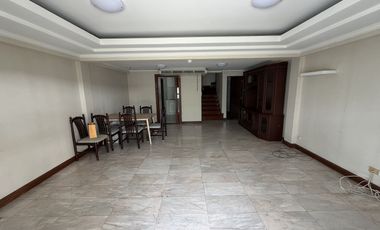 Condo en alquiler de 2 habitaciones en Samphanthawong, Bangkok