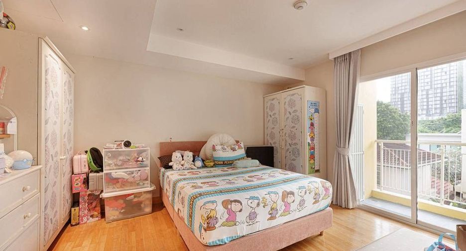 Wohnung zum Kauf mit 4 Zimmer in Khlong Toei, Bangkok