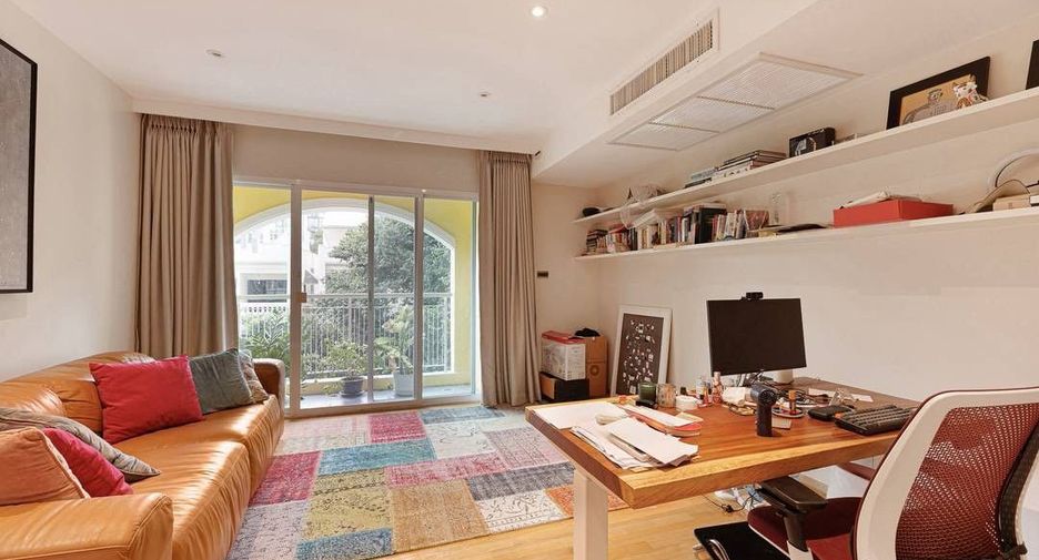 Wohnung zum Kauf mit 4 Zimmer in Khlong Toei, Bangkok