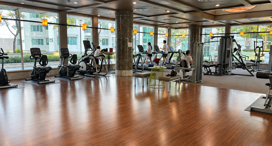 For sale 1 bed condo in Huai Khwang, Bangkok