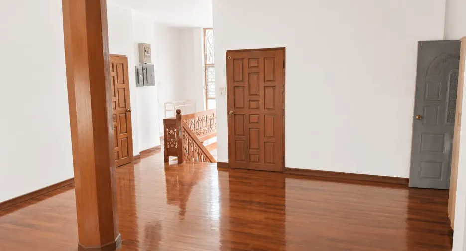 Haus zum Kauf mit 4 Zimmer in Mueang Chiang Mai, Chiang Mai