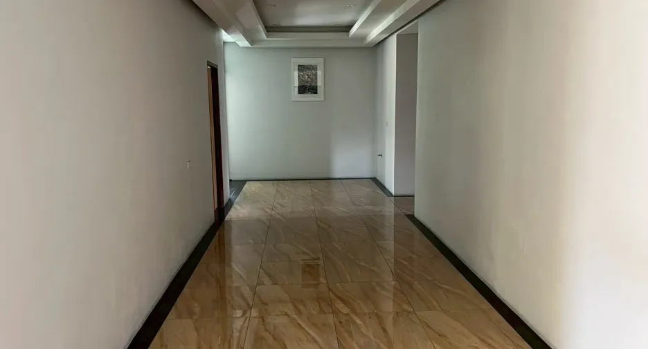 For sale 27 bedrooms villa in Saraphi, Chiang Mai