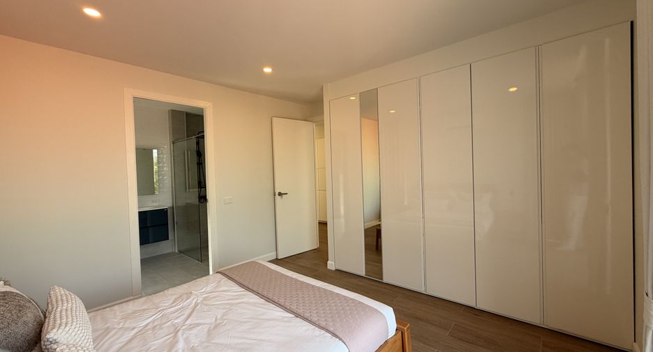 À vendre et à louer 4 chambres villa à East Pattaya, Pattaya