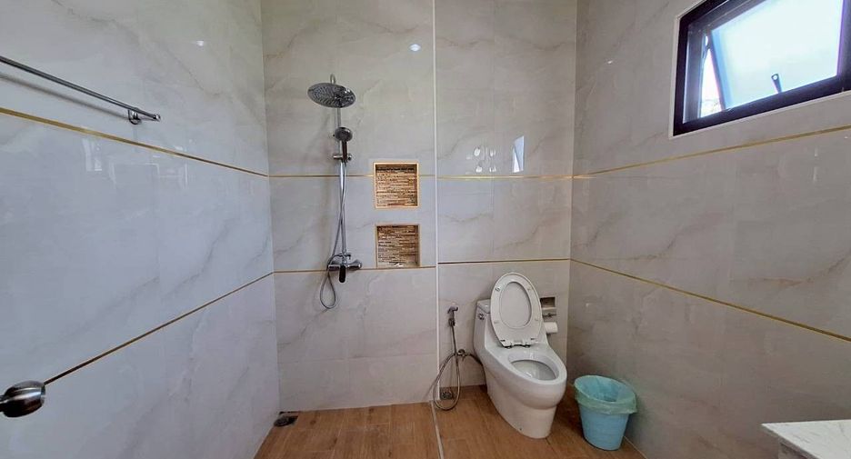 For rent 3 ベッドルーム villa in Pran Buri, Prachuap Khiri Khan