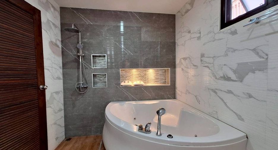 For rent 3 ベッドルーム villa in Pran Buri, Prachuap Khiri Khan