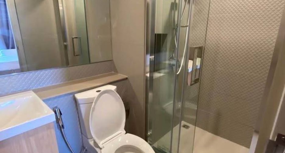 À vendre 1 chambre condo à Bangkok Yai, Bangkok