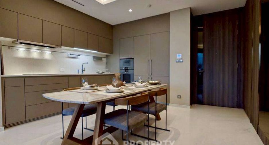 For rent and for sale 1 bed condo in Pathum Wan, Bangkok