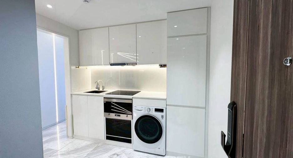 For rent and for sale 2 bedrooms condo in Khlong Toei, Bangkok