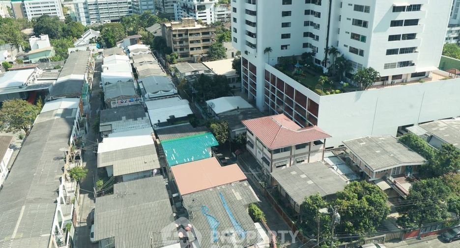 Wohnung zum Kauf mit 2 Zimmer in Watthana, Bangkok