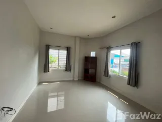Haus zur Miete mit 3 Zimmer in Saraphi, Chiang Mai