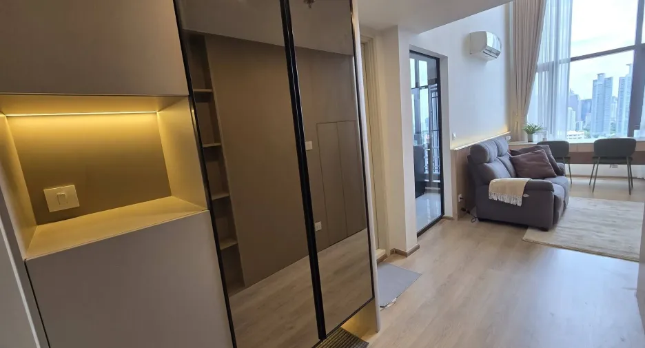 Condo en alquiler de 1 habitaciones en Khlong Toei, Bangkok