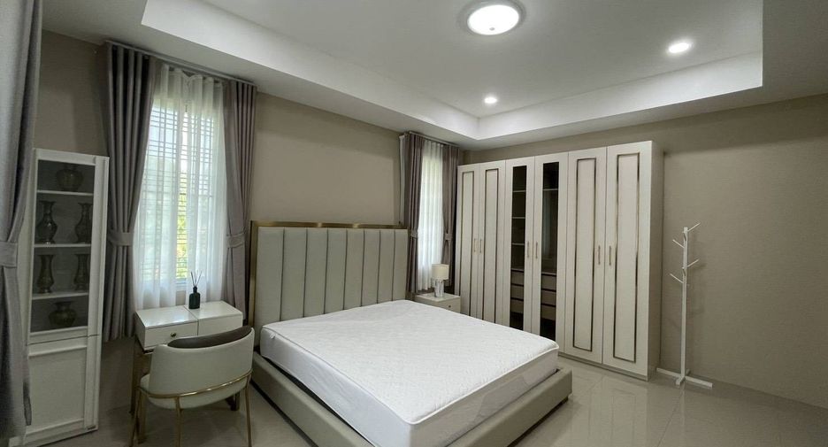 Casa en venta de 5 habitaciones en Sai Mai, Bangkok