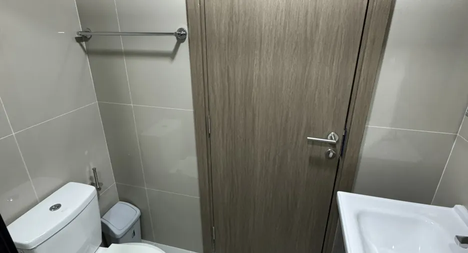 For sale studio condo in Bang Na, Bangkok