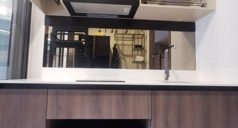 For sale 1 bed condo in Watthana, Bangkok