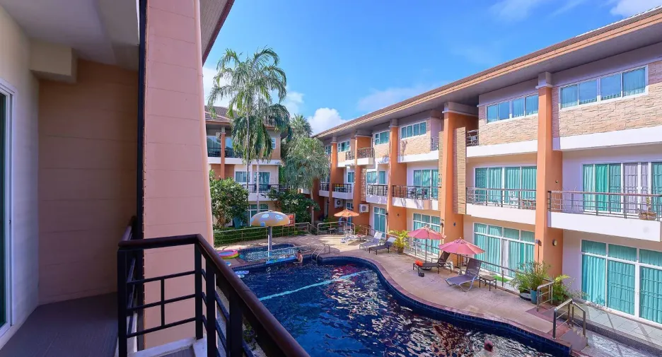 Casa adosada en venta de 3 habitaciones en Mueang Phuket, Phuket