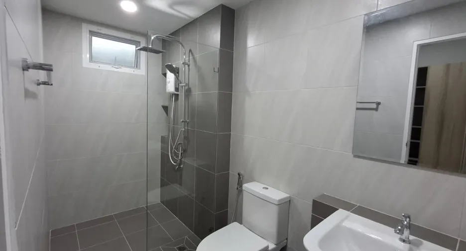 For rent 3 bedrooms house in Mueang Phuket, Phuket