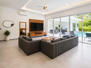 À vendre 4 chambres villa à Ko Samui, Surat Thani