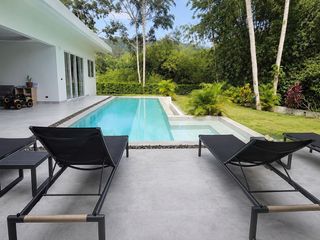 À vendre 4 chambres villa à Ko Samui, Surat Thani