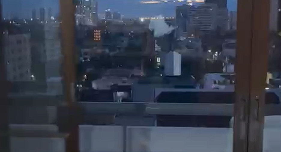 For rent 3 bedrooms apartment in Phaya Thai, Bangkok