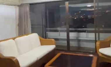 For rent 3 bedrooms apartment in Phaya Thai, Bangkok