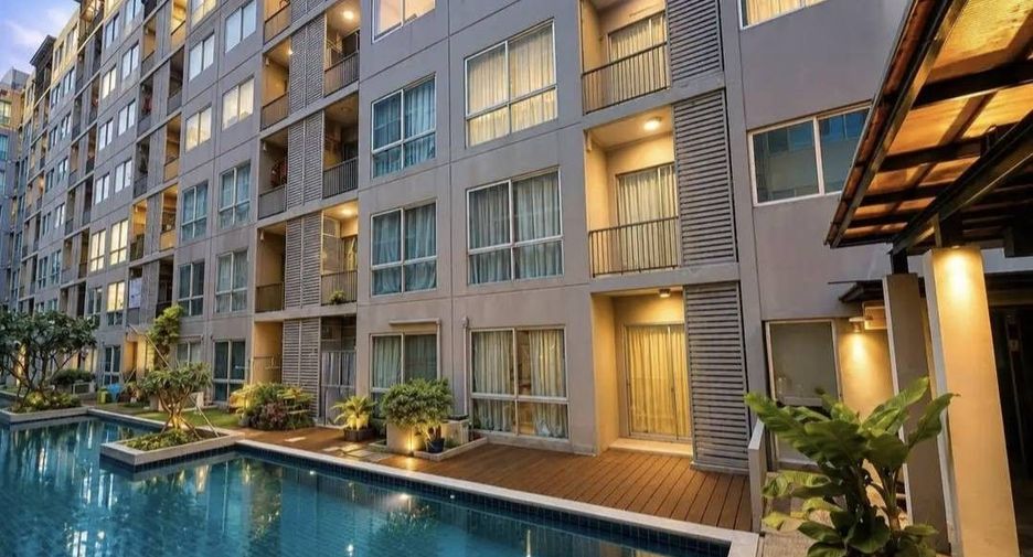 For sale 1 bed condo in Huai Khwang, Bangkok