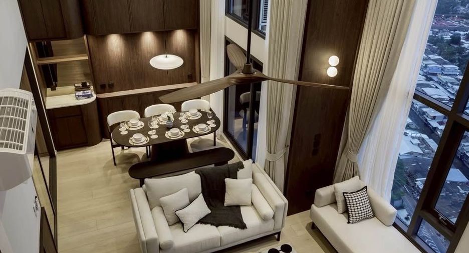 For rent 3 ベッドルーム condo in Khlong Toei, Bangkok