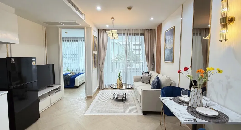 For rent studio condo in Sathon, Bangkok