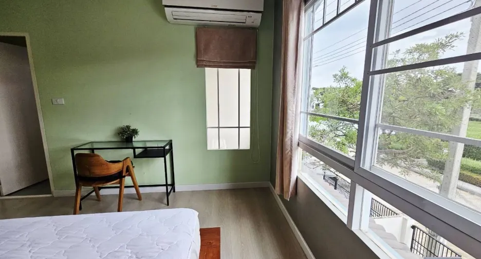 For rent 2 ベッドルーム townhouse in Bang Phli, Samut Prakan