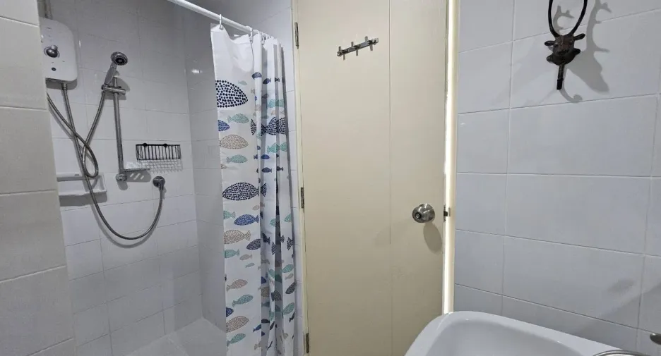 For rent 2 ベッドルーム townhouse in Bang Phli, Samut Prakan